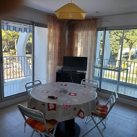 Les Sables D'or Apartment *